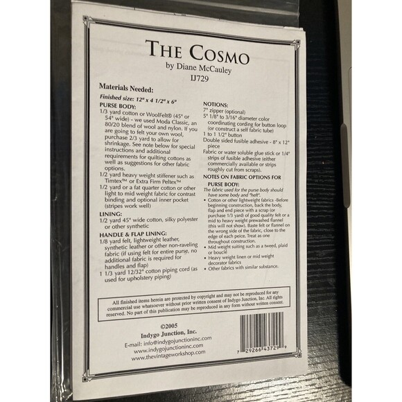 The Cosmo Purse Pattern by Diane McCauley of Indygo Junction IJ729 - Picture 2 of 4